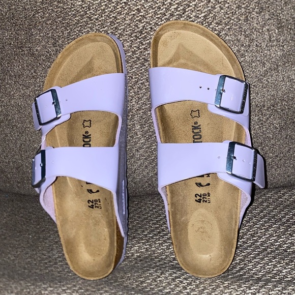 NEW WITH TAGS BIRKENSTOCK SIZE 42 US ladies size 11 purple with silver buckle - Picture 1 of 5